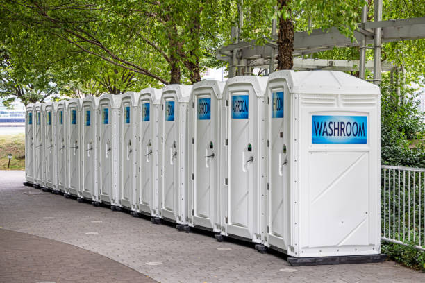 Porta potty rental for outdoor events in Spanish Lake, MO